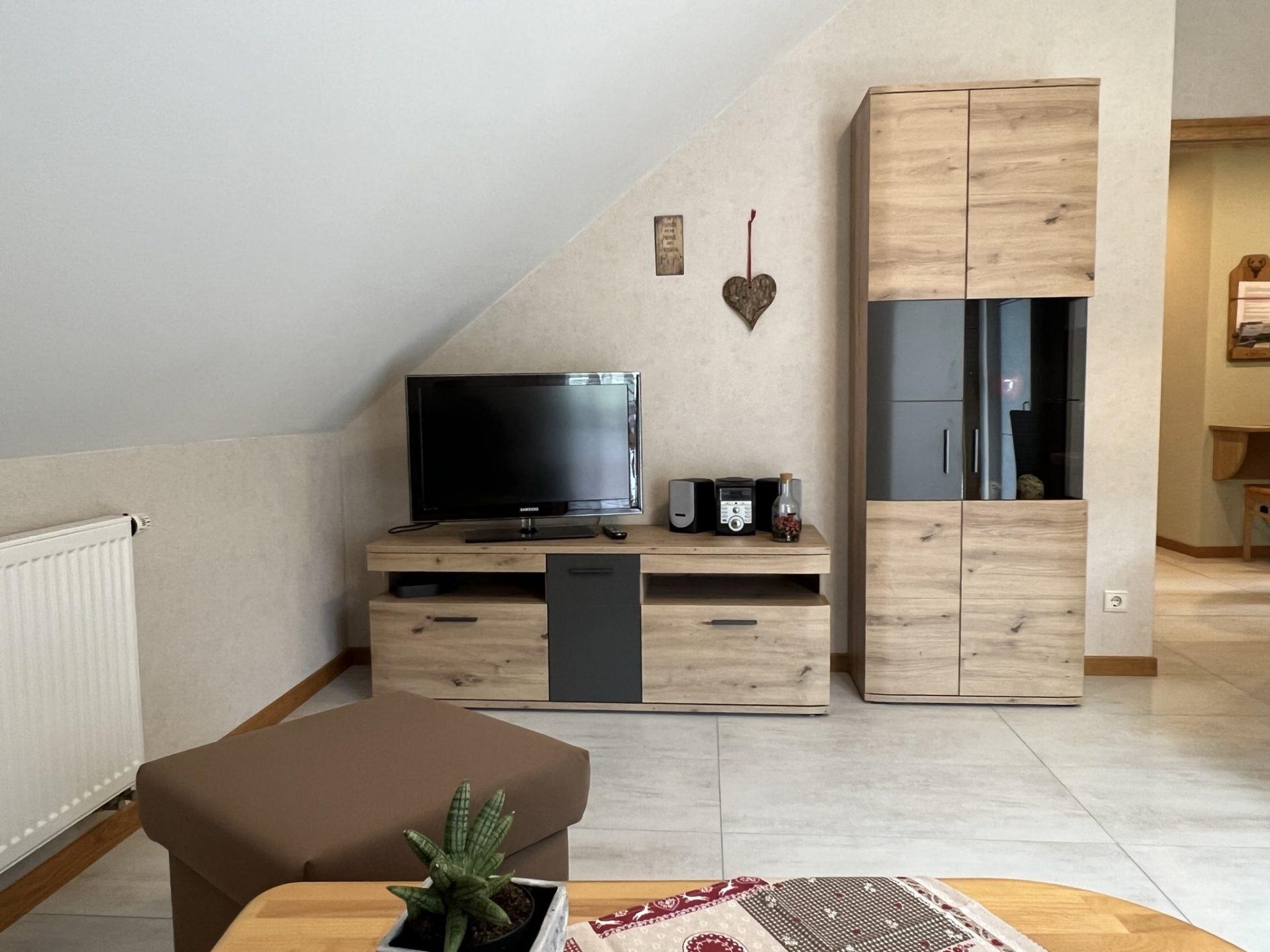Foto: Wohnraum_Wohnwand.