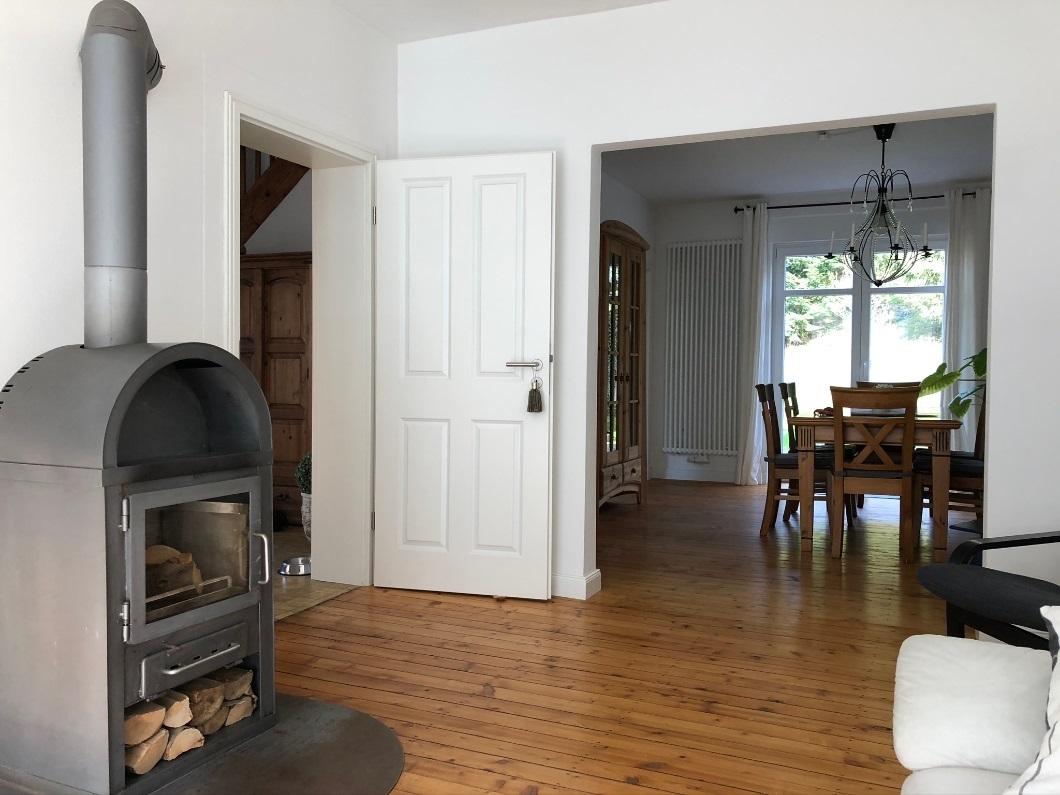 Foto: Wohnzimmer mit Kamin