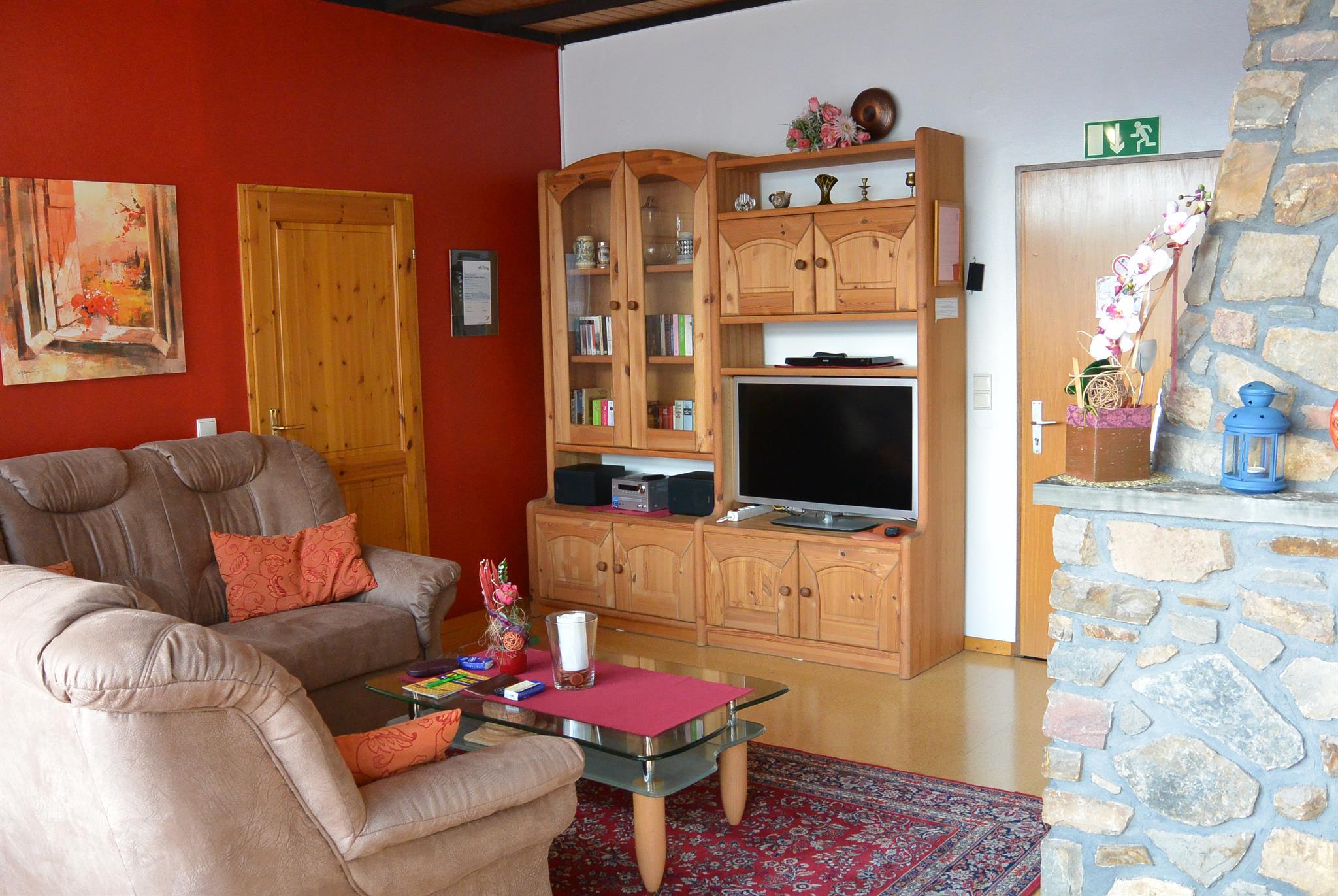 Foto: Wohnzimmer+ SAT-TV