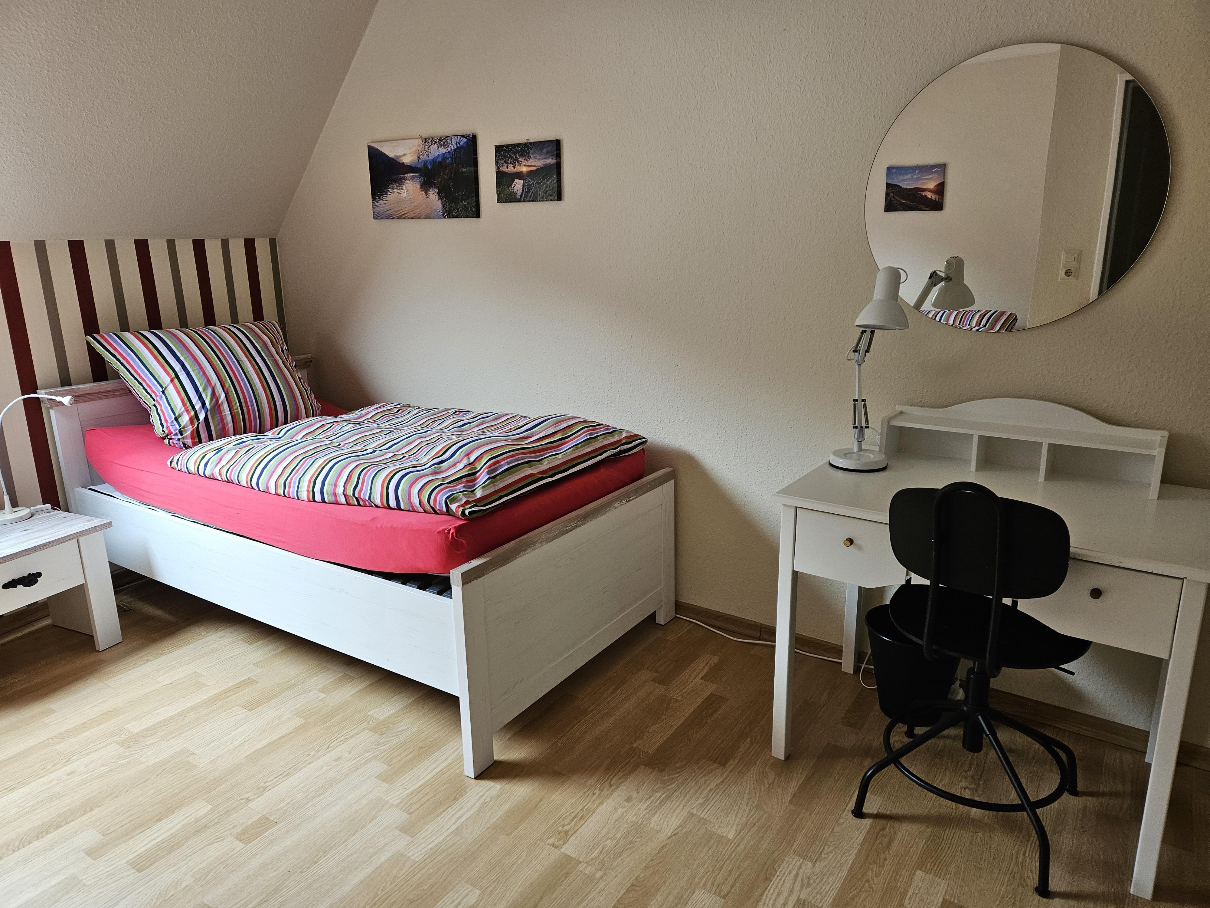 Foto: 2. Schlafzimmer mit 2 getrennten Betten