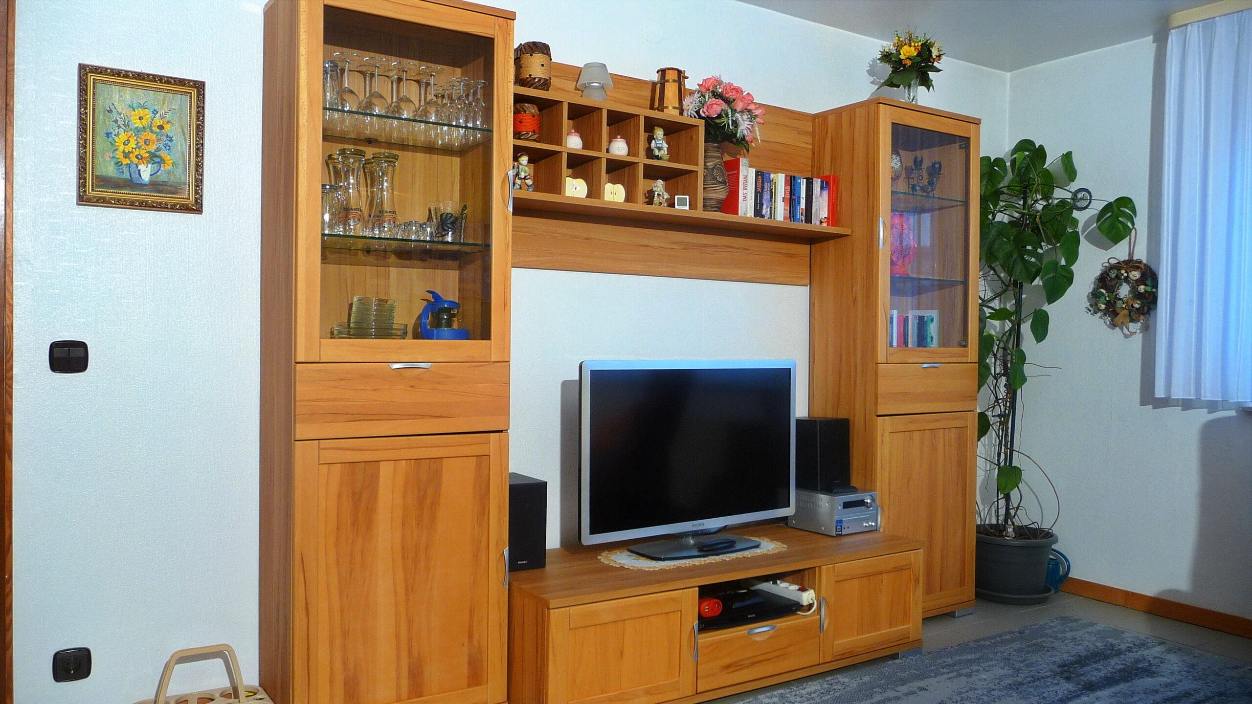 Foto: Wohnraum mit TV