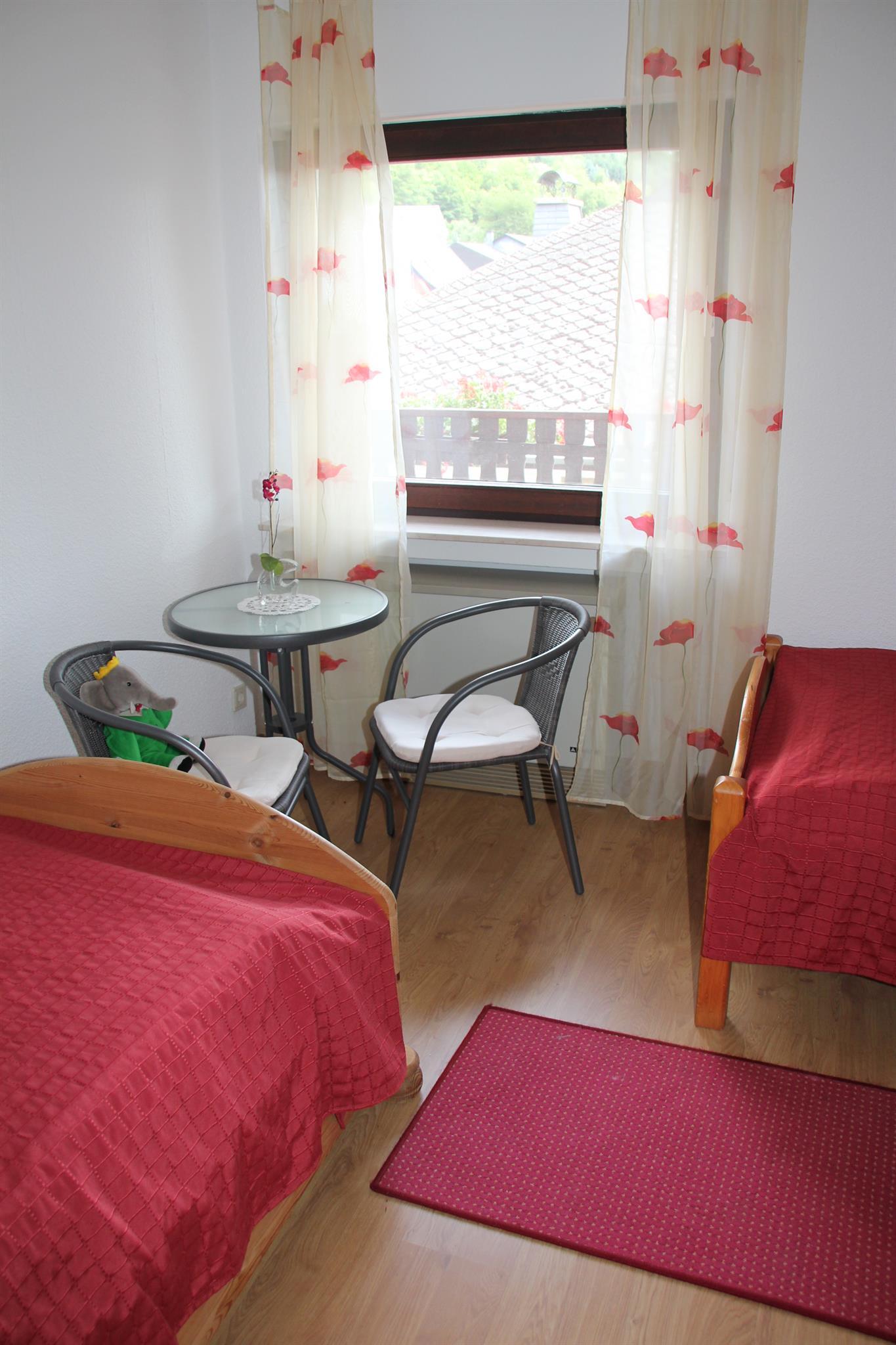 Foto: 2. Schlafzimmer- Sitzgelegenheit
