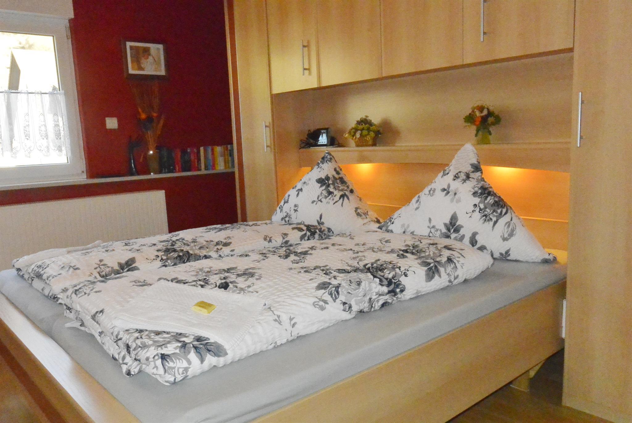 Foto: Doppelschlafzimmer (2)