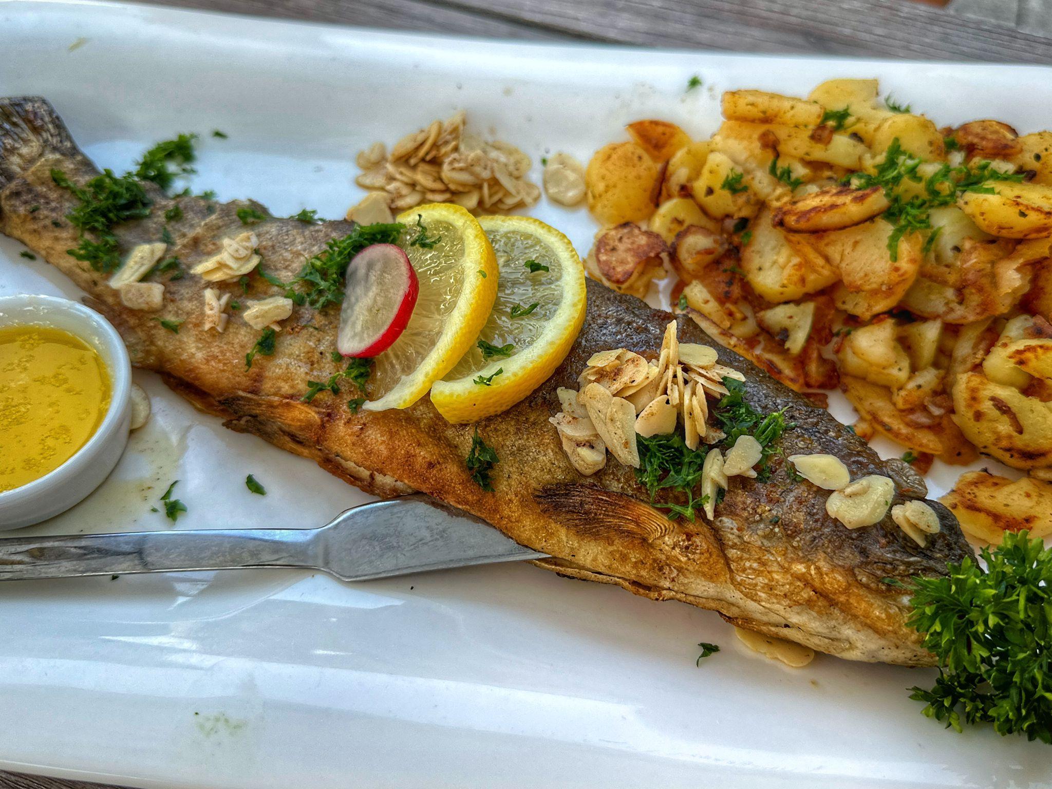 Foto: Restaurantangebot: geräucherte Forelle